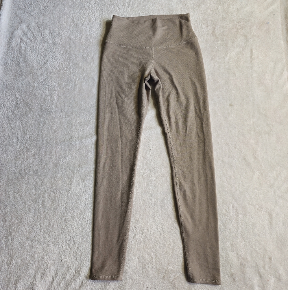 ALO Yoga Taupe Leggings